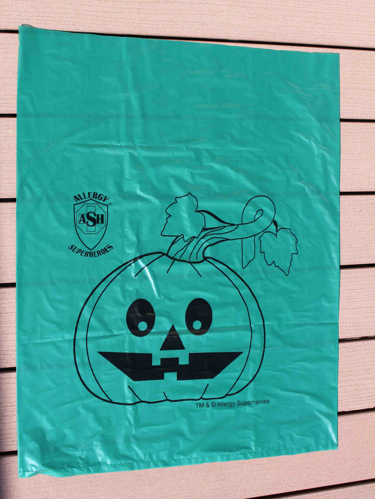 Teal Pumpkin Leaf Bags by food Allergy Superheroes.